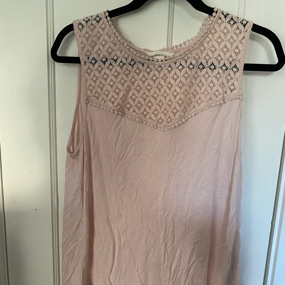 Blush lace tank top